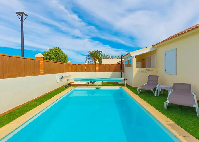 Private With Heated Pool & Terrace View *