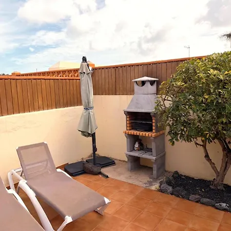 Private With Heated Pool & Terrace View Corralejo