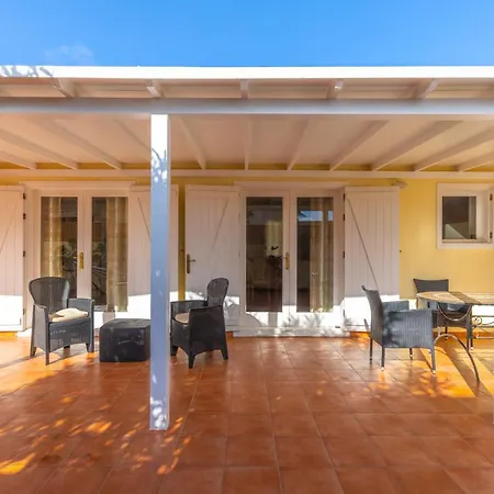 Private With Heated Pool & Terrace View Вилла *